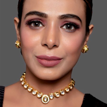 Minimal Oval Mirror Stone Choker Necklace Set with Stud Earrings